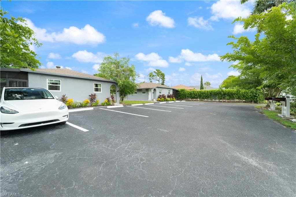 3365 Estey AVE-2