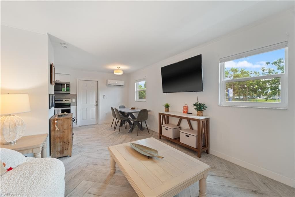 3365 Estey AVE-6
