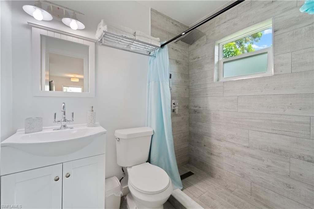 3365 Estey AVE-12