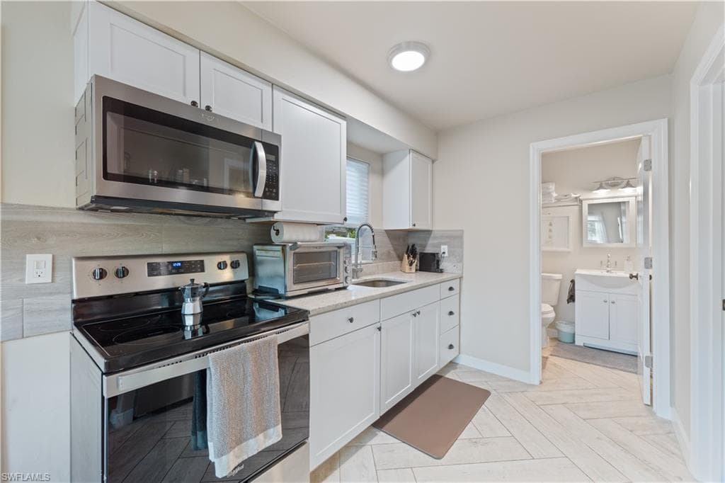 3365 Estey AVE-22
