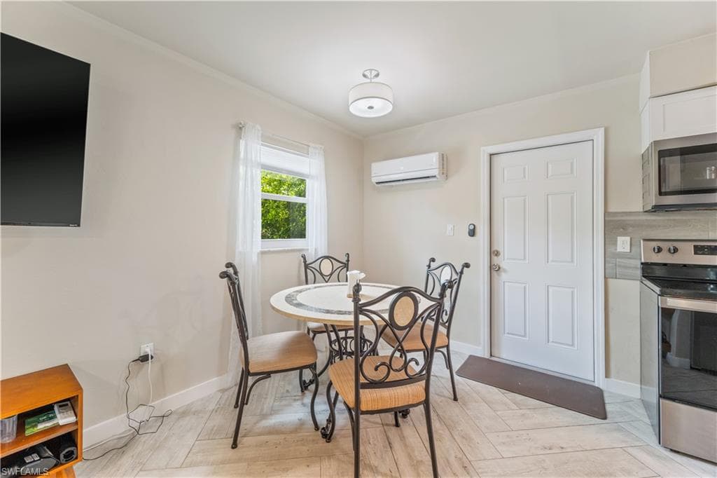 3365 Estey AVE-20
