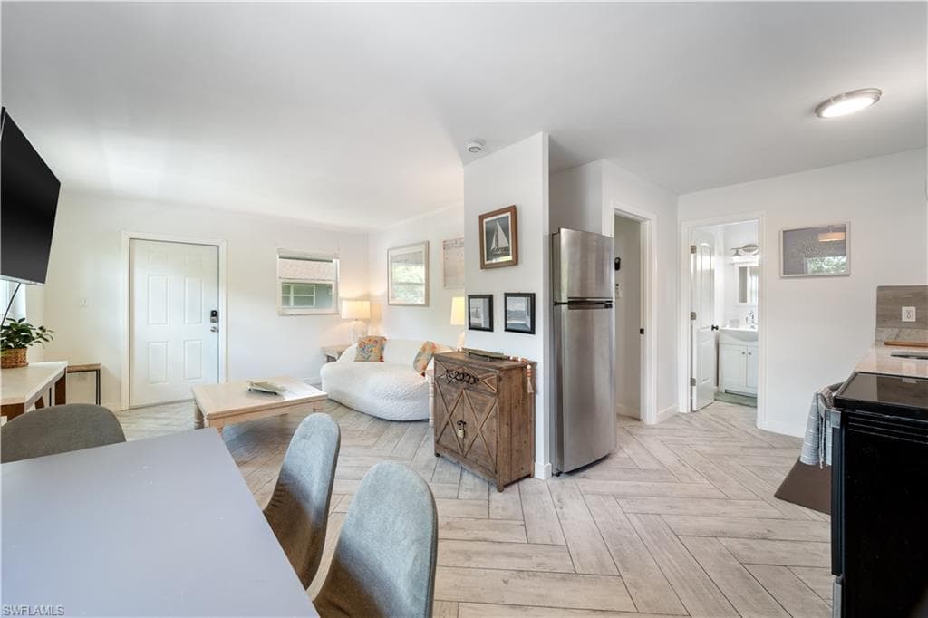 3365 Estey AVE-9