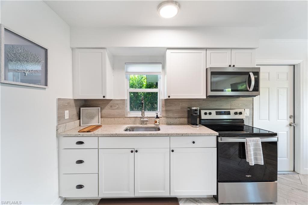 3365 Estey AVE-11