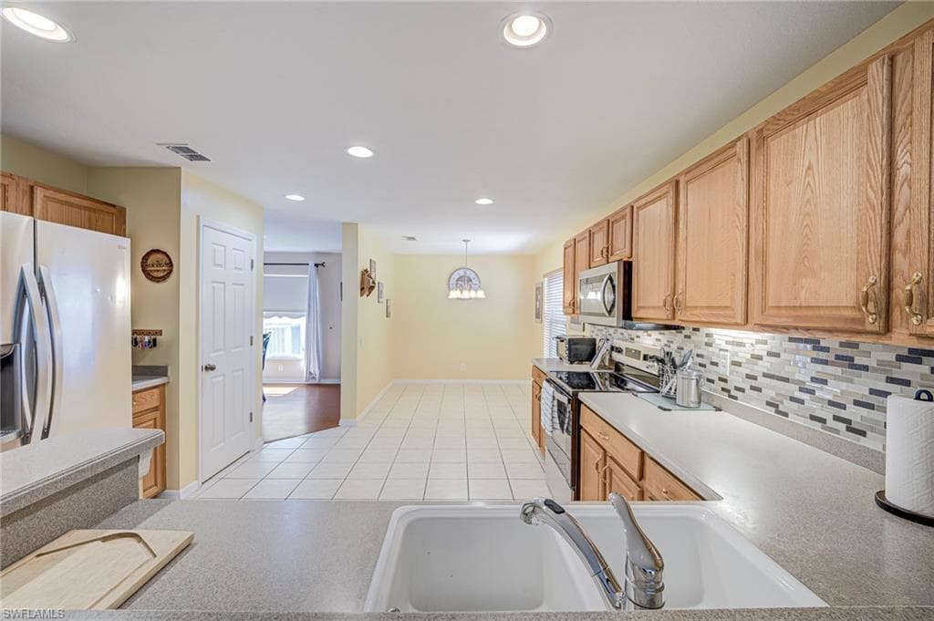 8889 Fawn Ridge DR-13