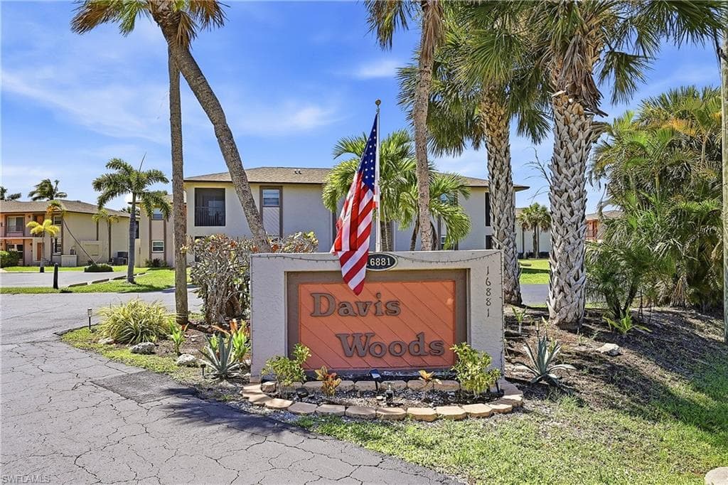 16881 Davis RD 313-27