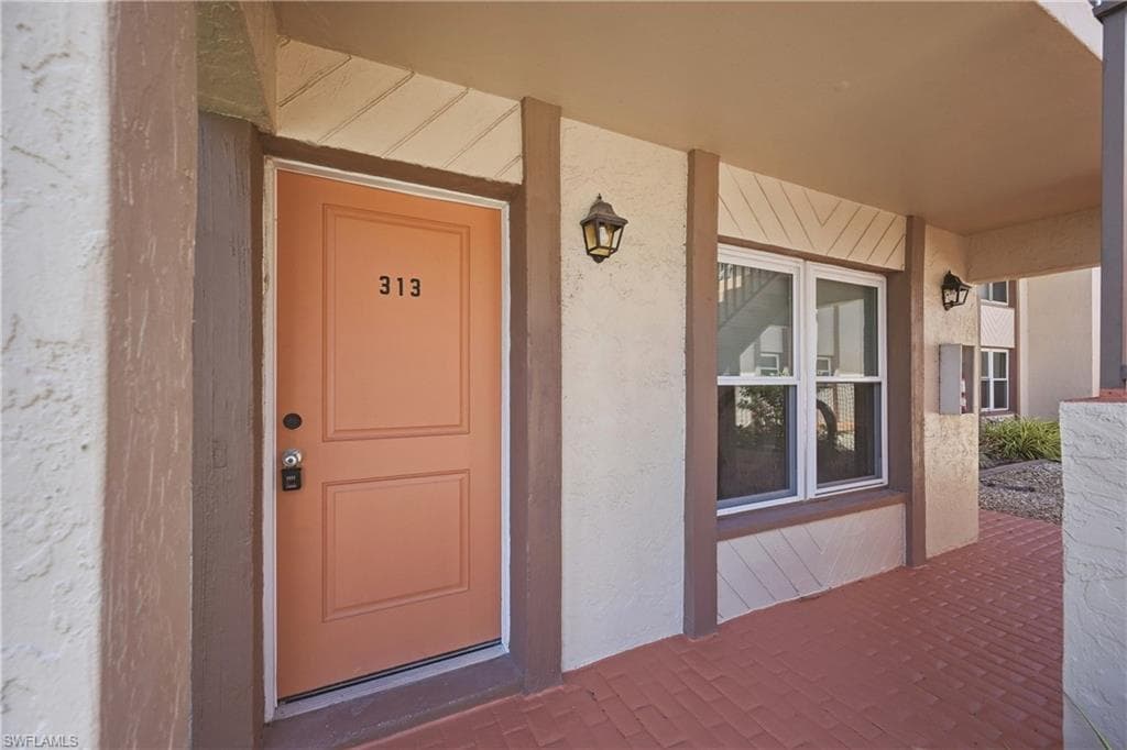 16881 Davis RD 313-5