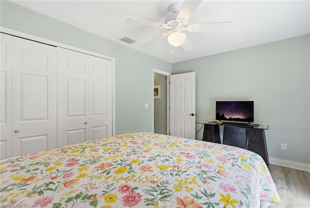 2548 River Reach DR-22