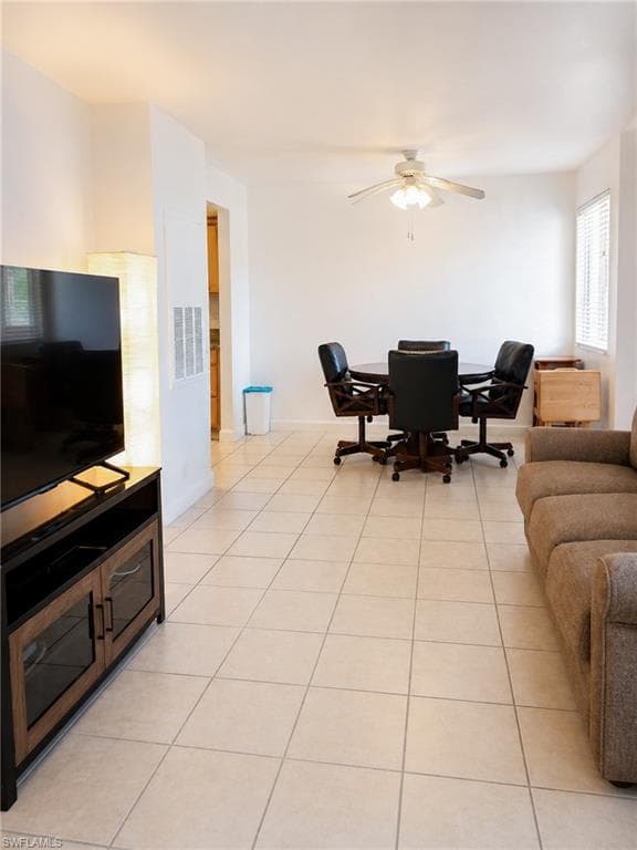 3150 Seasons WAY 602-5
