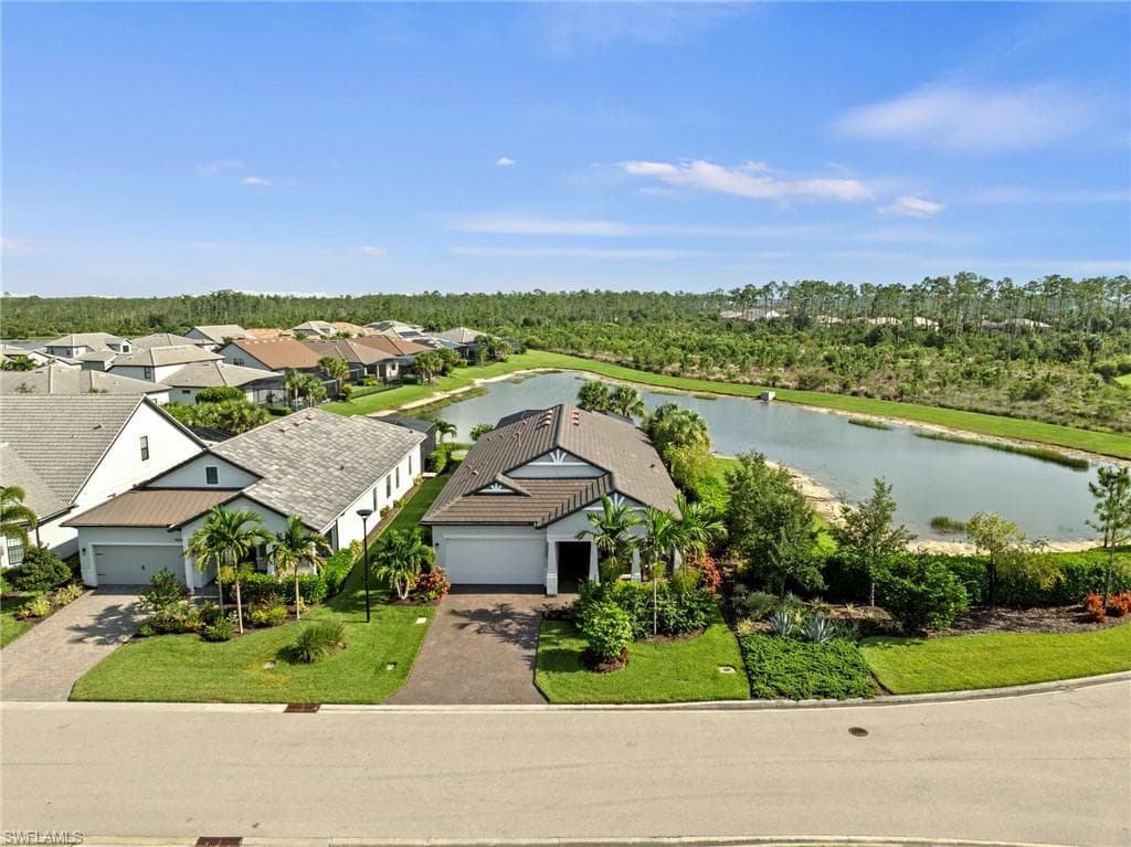 19640 Aqua View LN-7