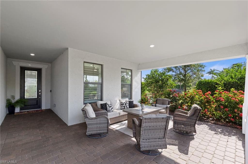 19640 Aqua View LN-9