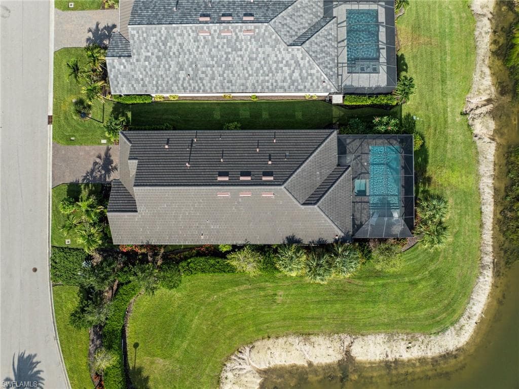 19640 Aqua View LN-39