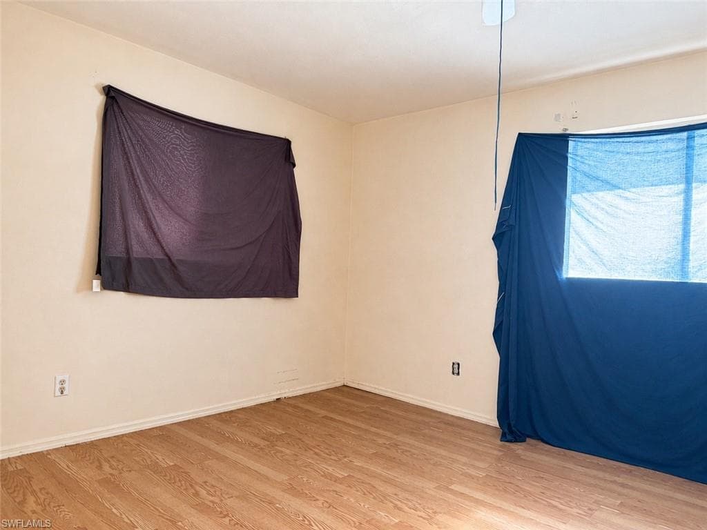 406 San Diego ST-8