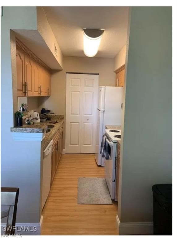 2835 Winkler AVE 209-5