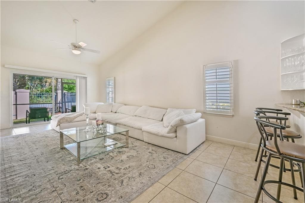3505 Avion Woods CT 904-13