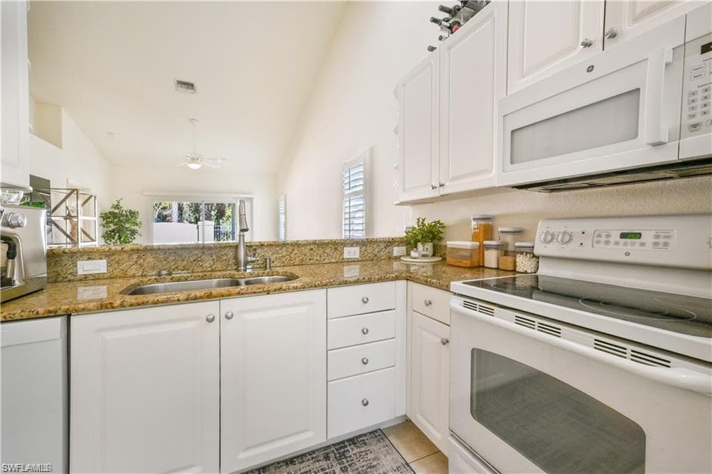 3505 Avion Woods CT 904-5