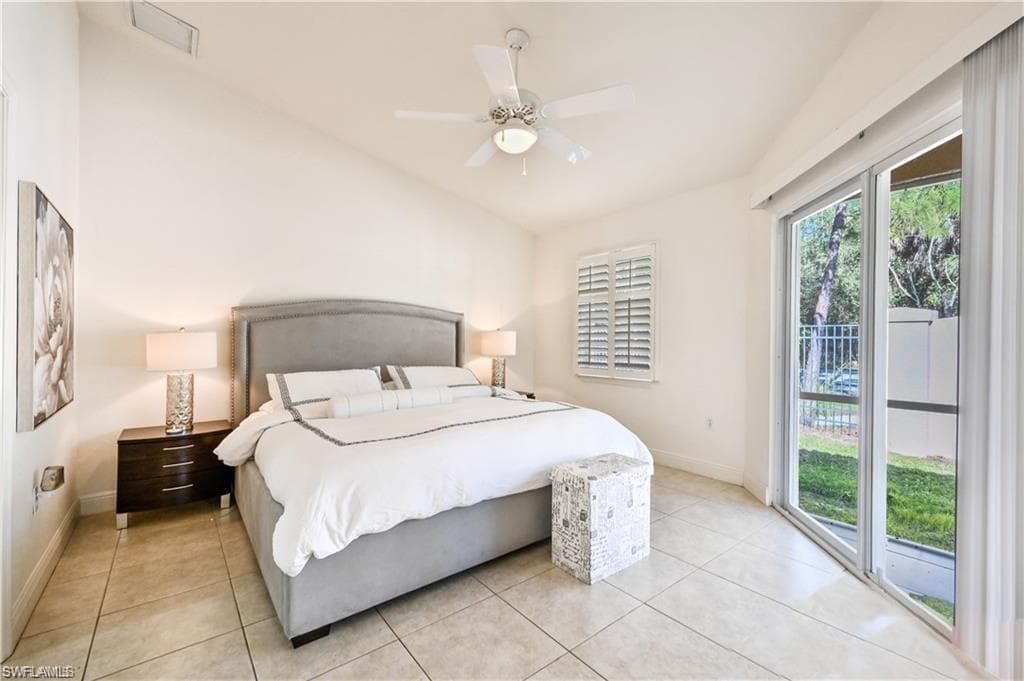 3505 Avion Woods CT 904-14