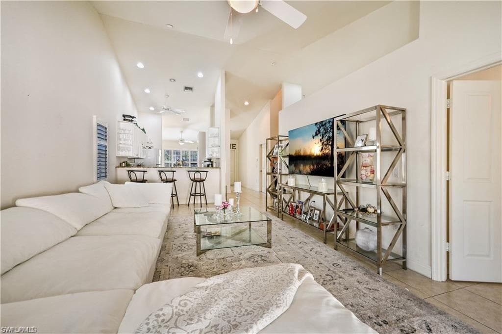 3505 Avion Woods CT 904-11