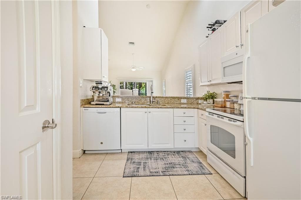 3505 Avion Woods CT 904-4
