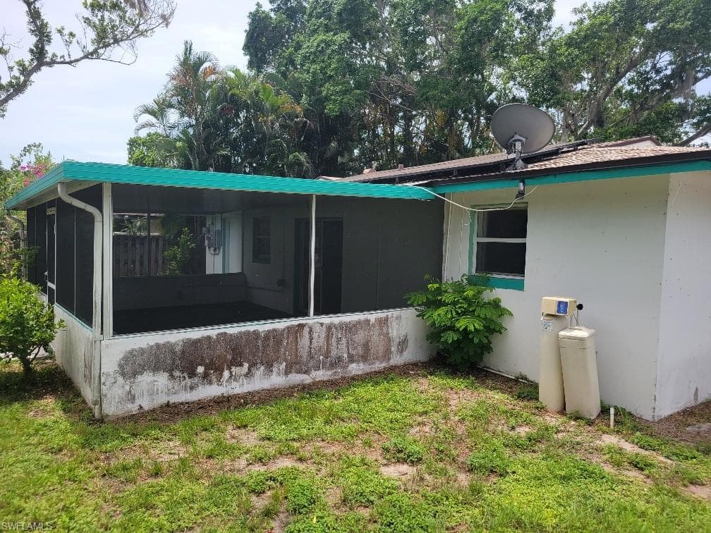 6683 E Tropicana DR-10