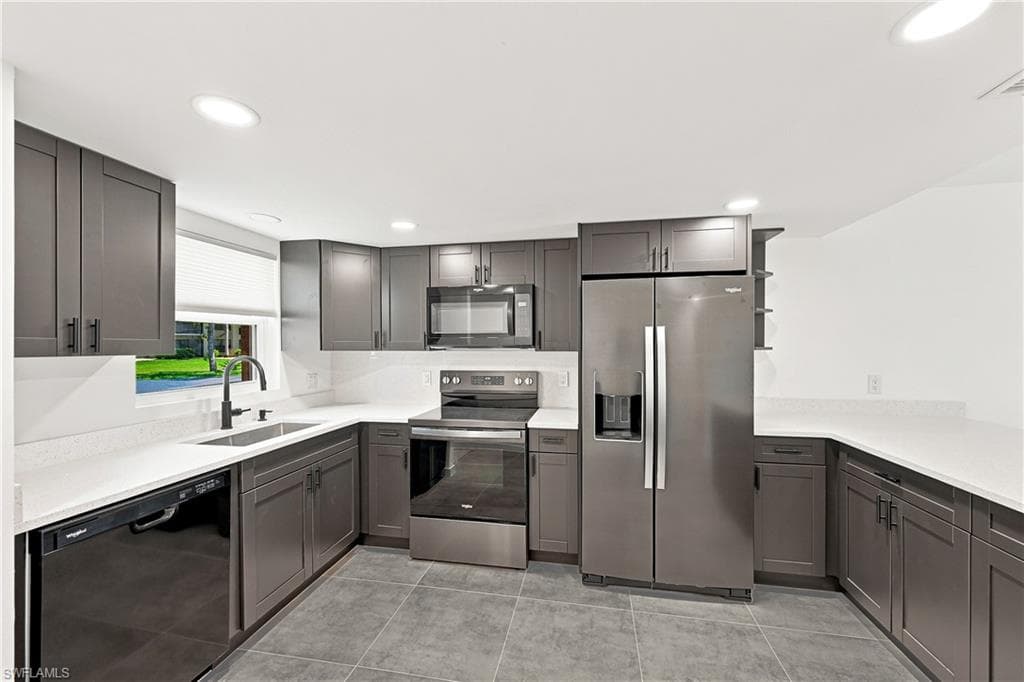 16881 Davis RD 313-5