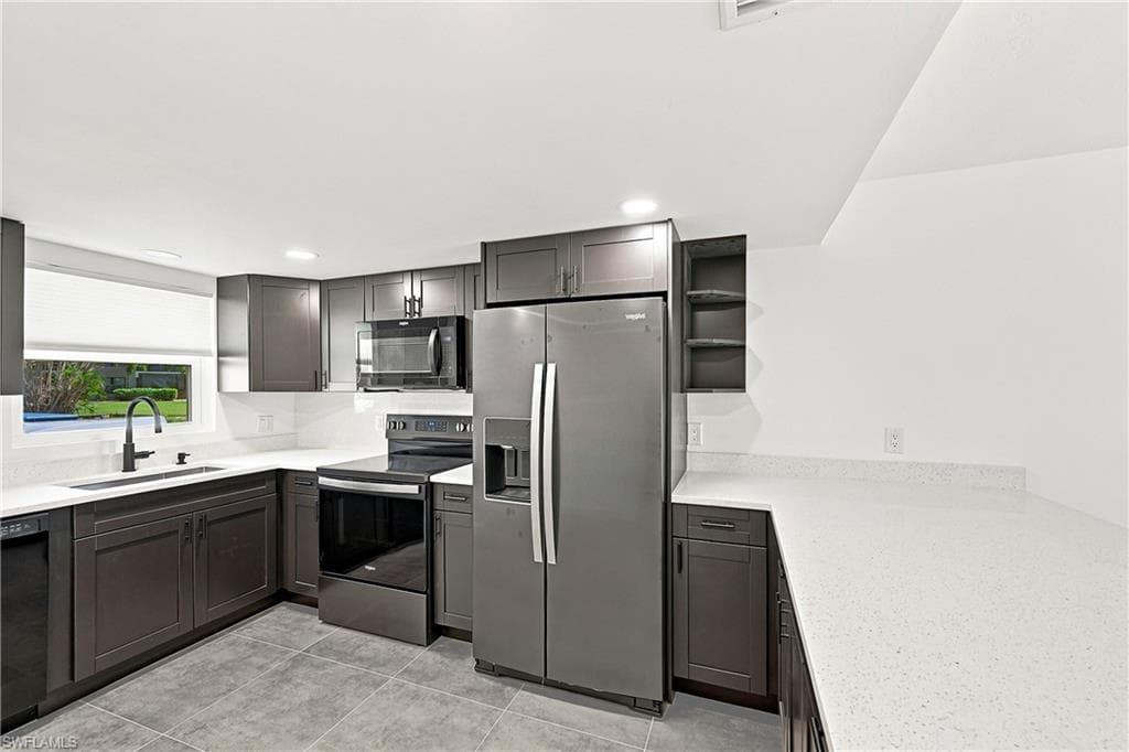 16881 Davis RD 313-8