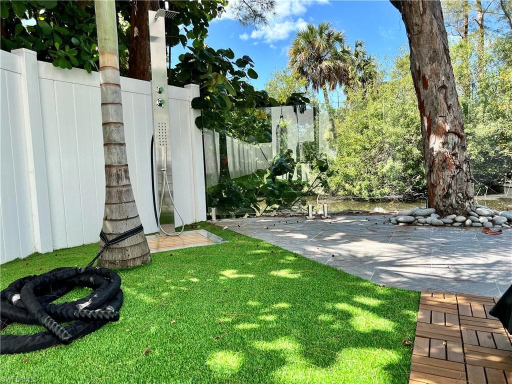 4064 Full Moon CT-27