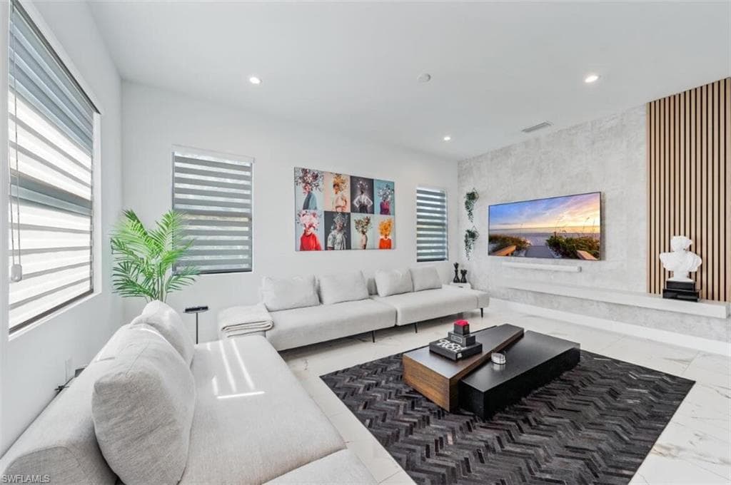 4064 Full Moon CT-7