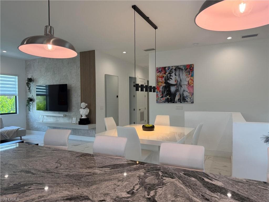 4064 Full Moon CT-36