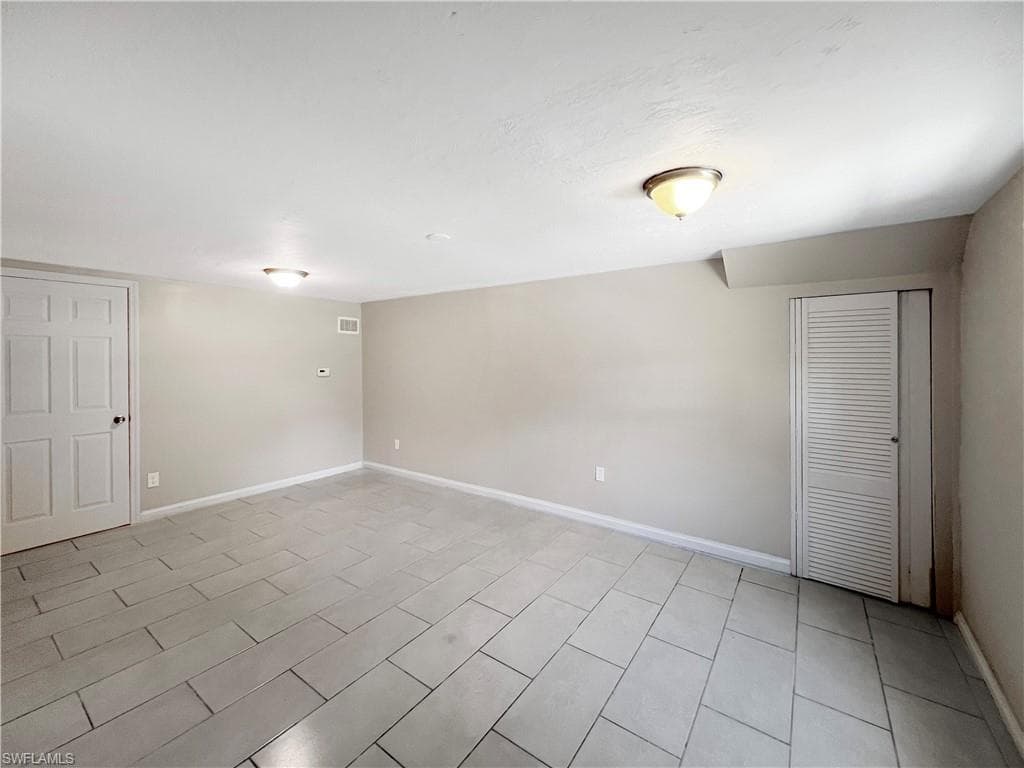 1615 Evans AVE 2-7