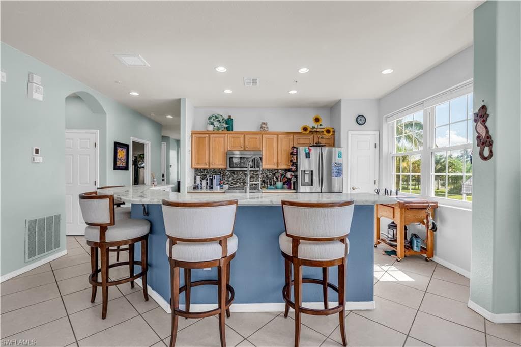 20061 Sanibel View CIR 101-15