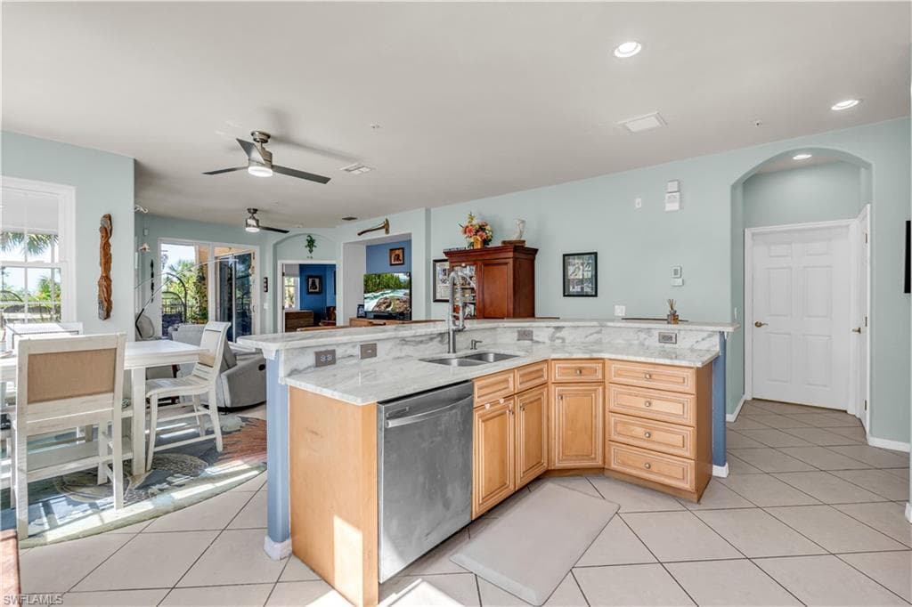 20061 Sanibel View CIR 101-8