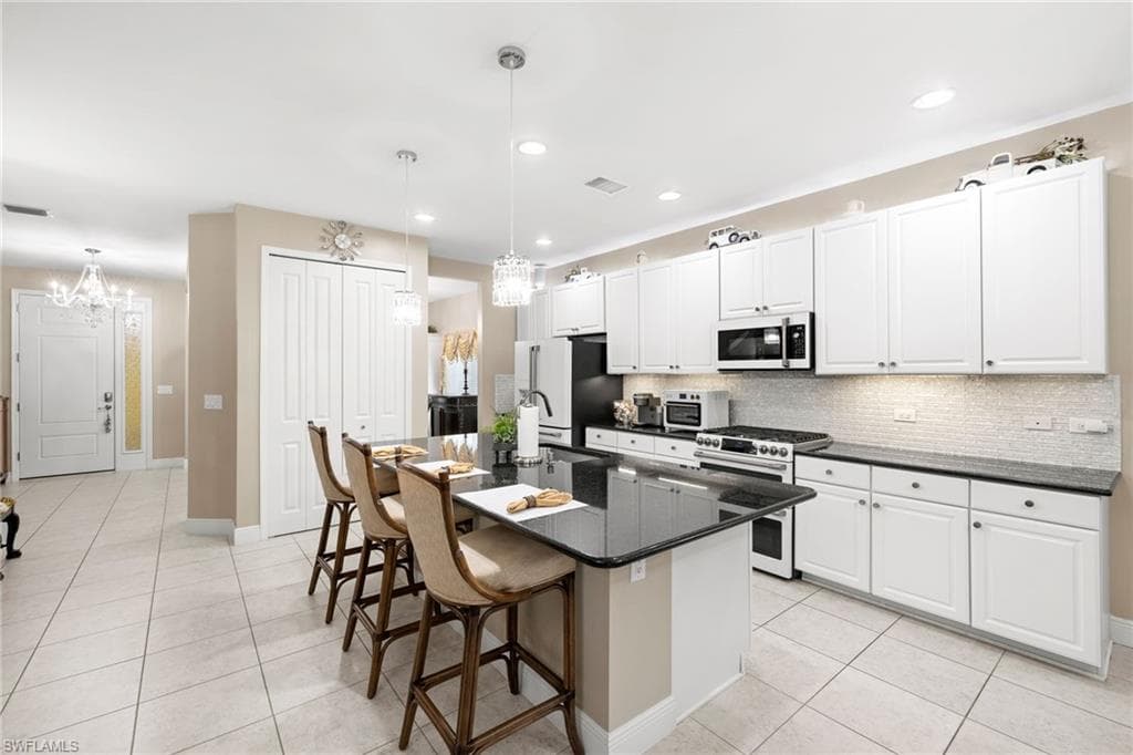 3675 Canopy CIR-8