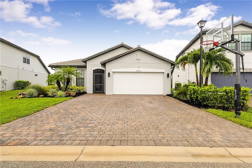9214 Bexley DR-35