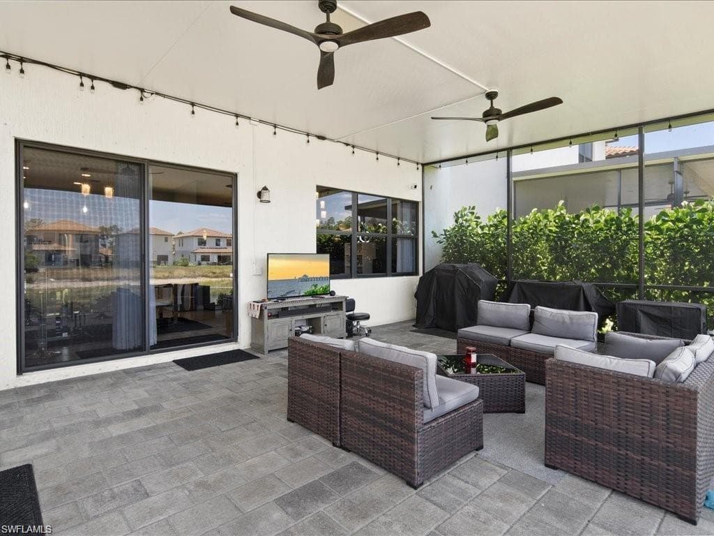 8812 Madrid CIR-27