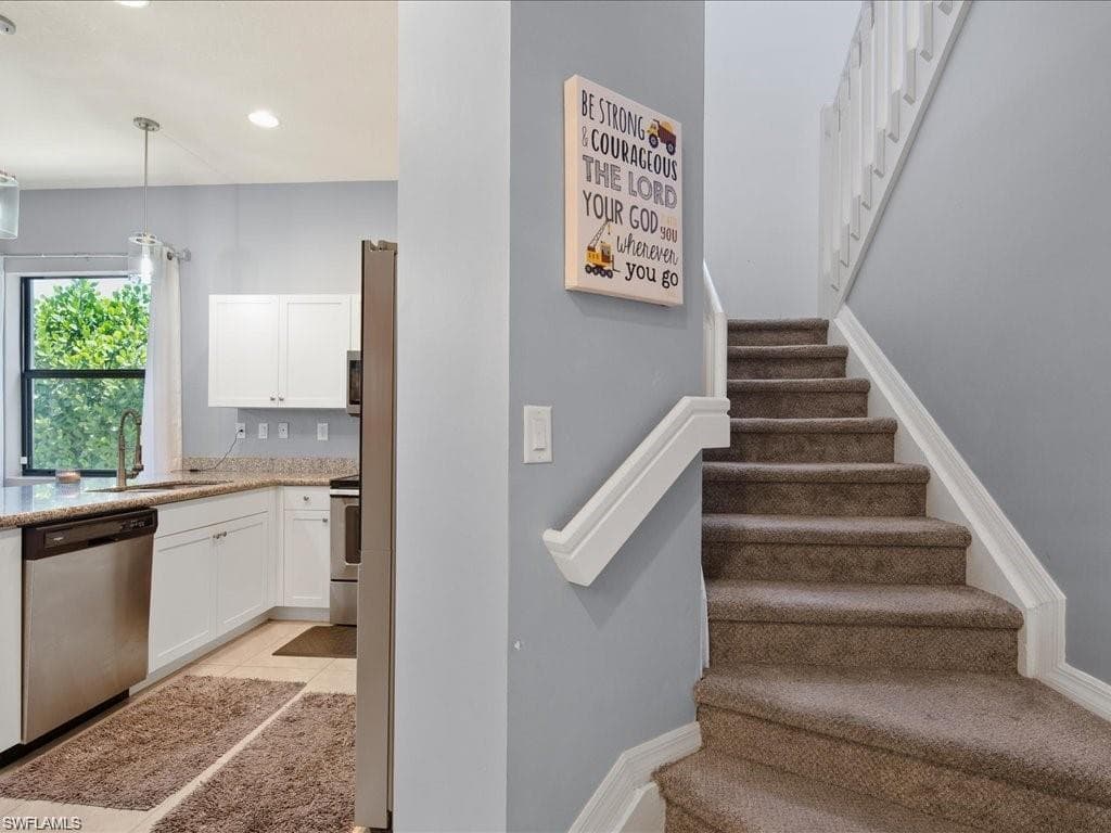 8812 Madrid CIR-12