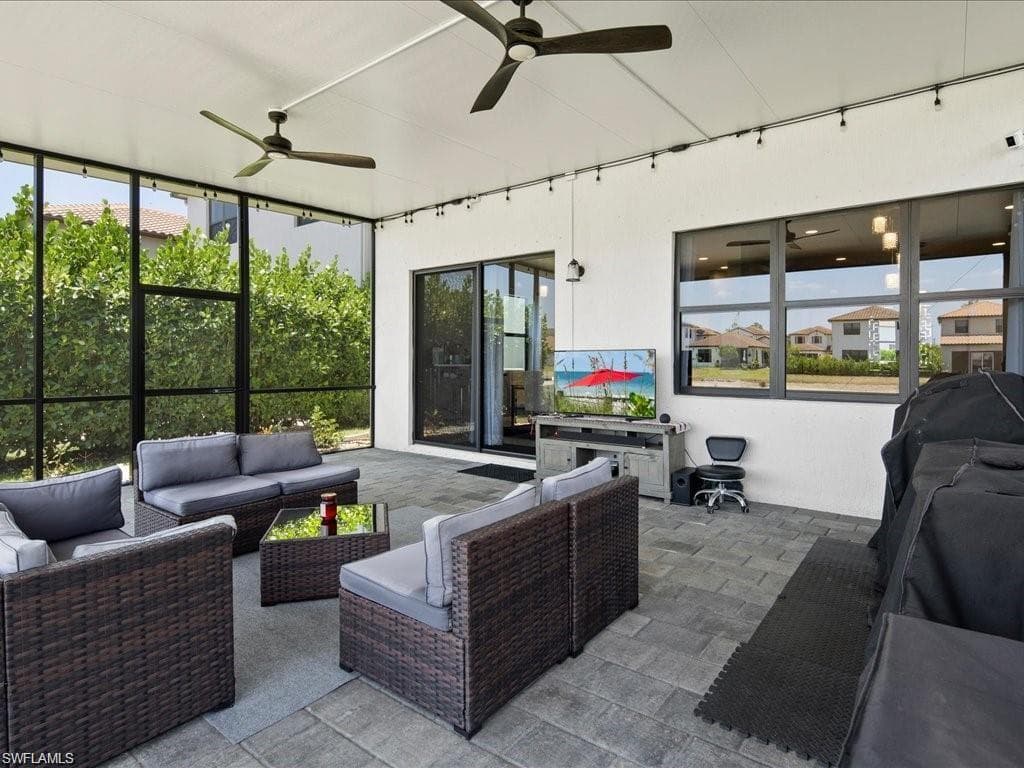 8812 Madrid CIR-26