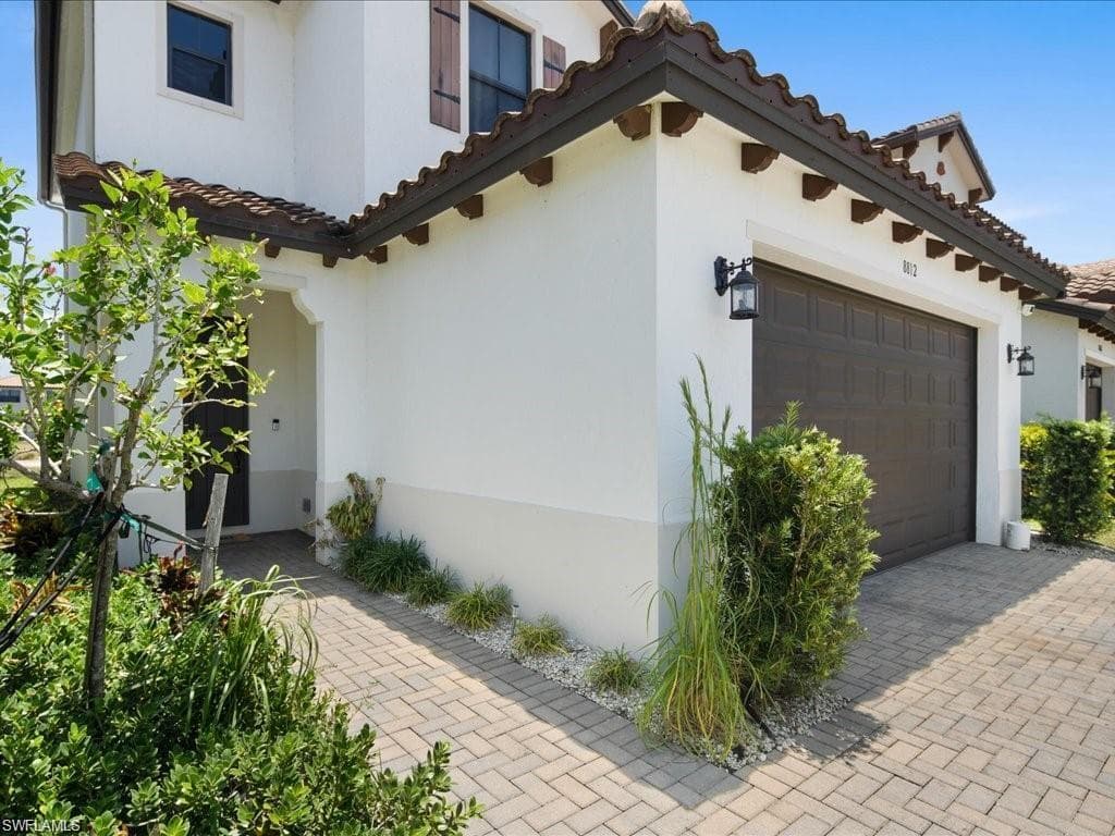 8812 Madrid CIR-30