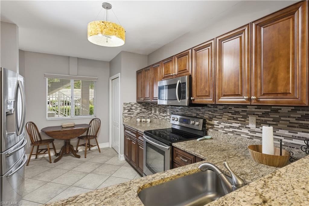 7822 Great Heron WAY 106-13