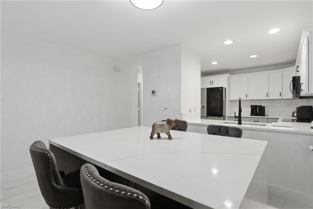 81 Emerald Woods DR M3-14
