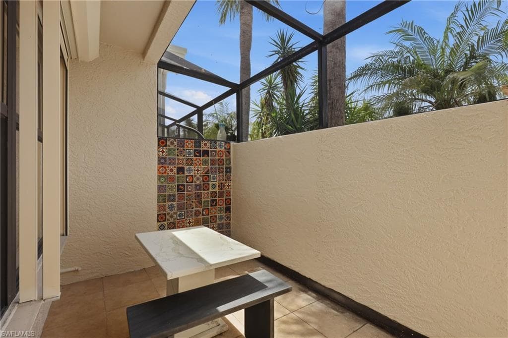 81 Emerald Woods DR M3-29