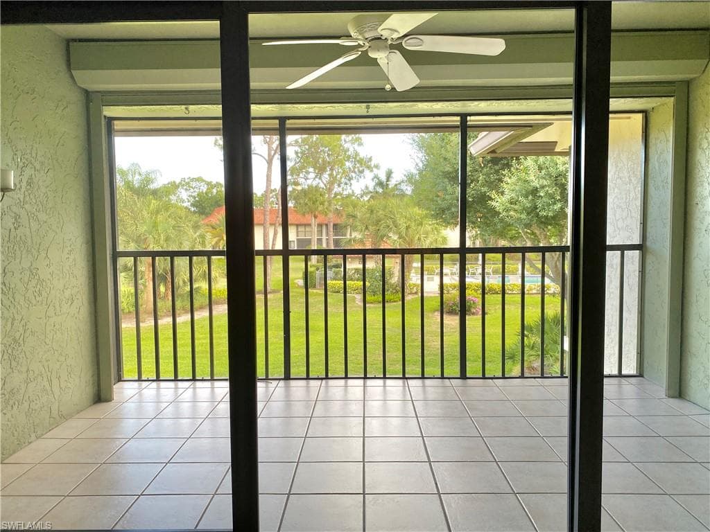 4955 Pepper CIR B-204-5