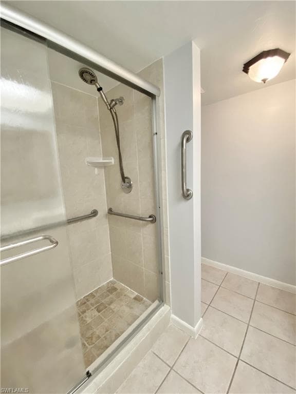4955 Pepper CIR B-204-10