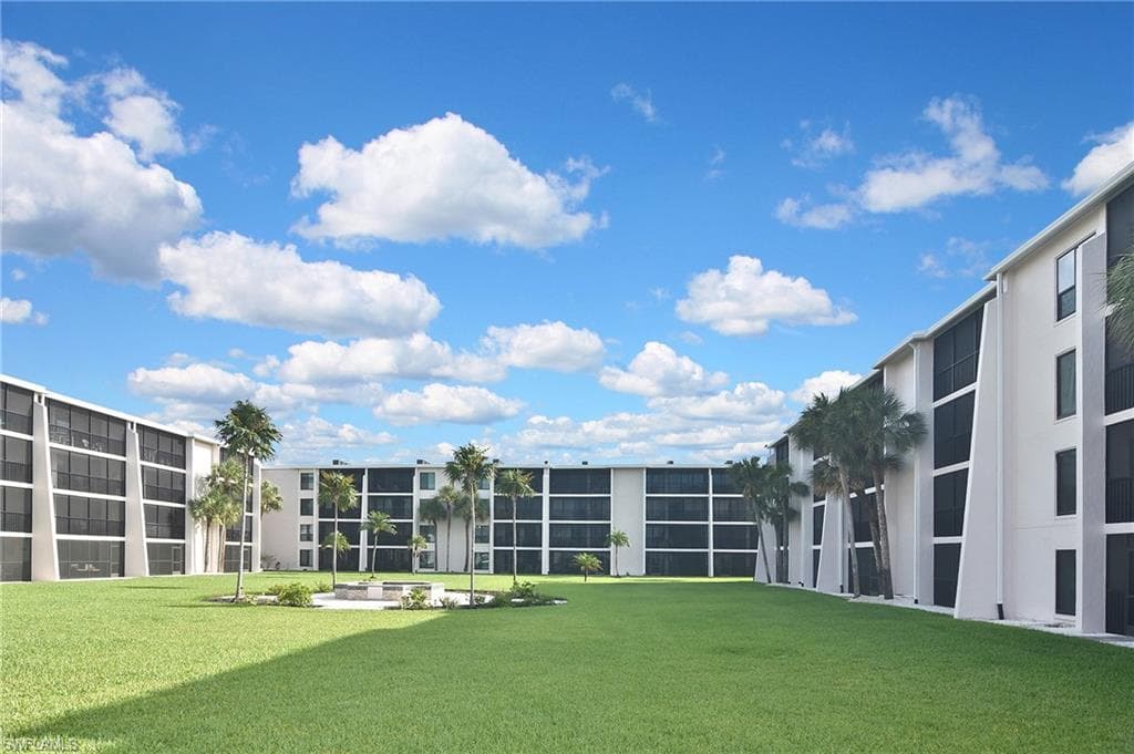 1501 Middle Gulf DR 105F-32