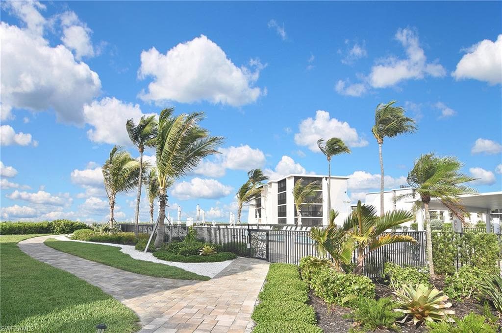 1501 Middle Gulf DR 105F-33
