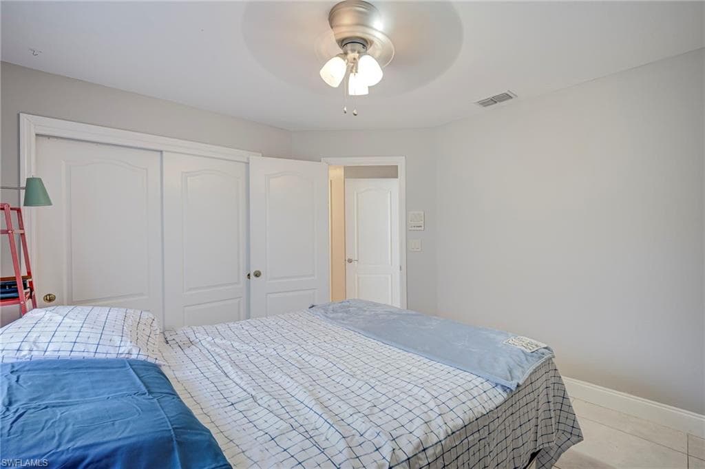 6630 Middlesex PL-15