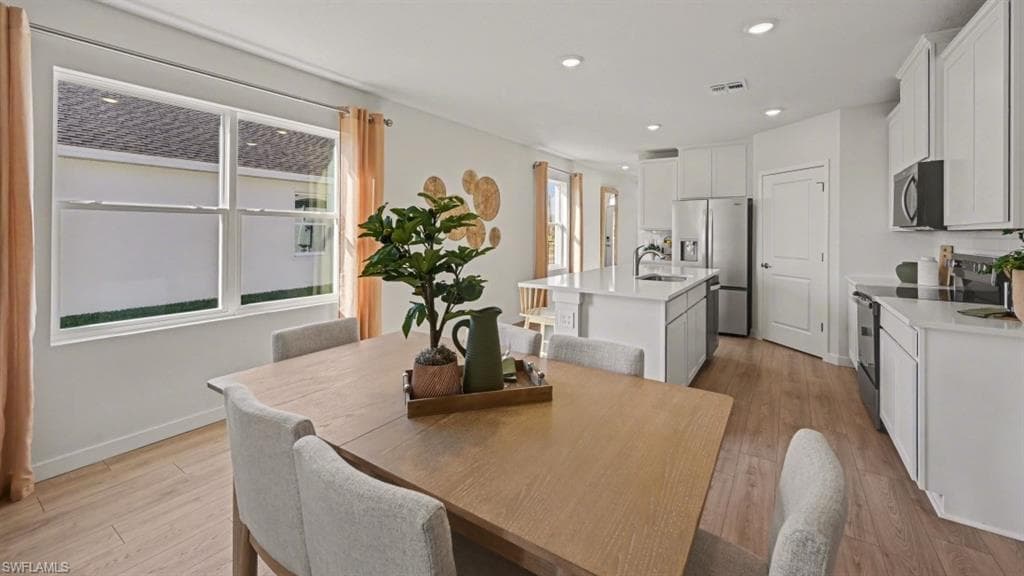 1258 BROOKLANDS DR-7