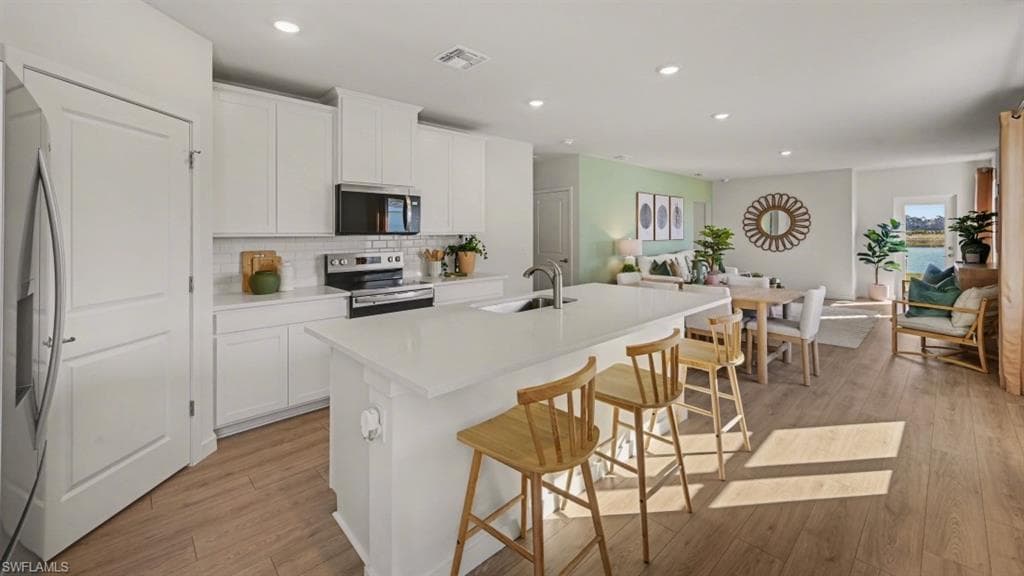 1258 BROOKLANDS DR-8