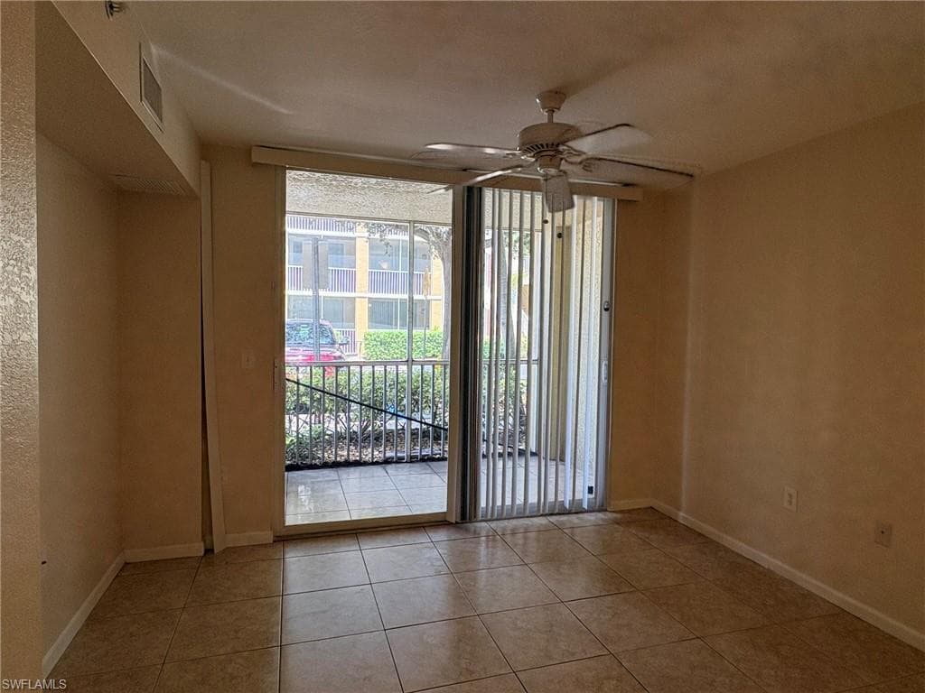 4121 Residence DR 305-13