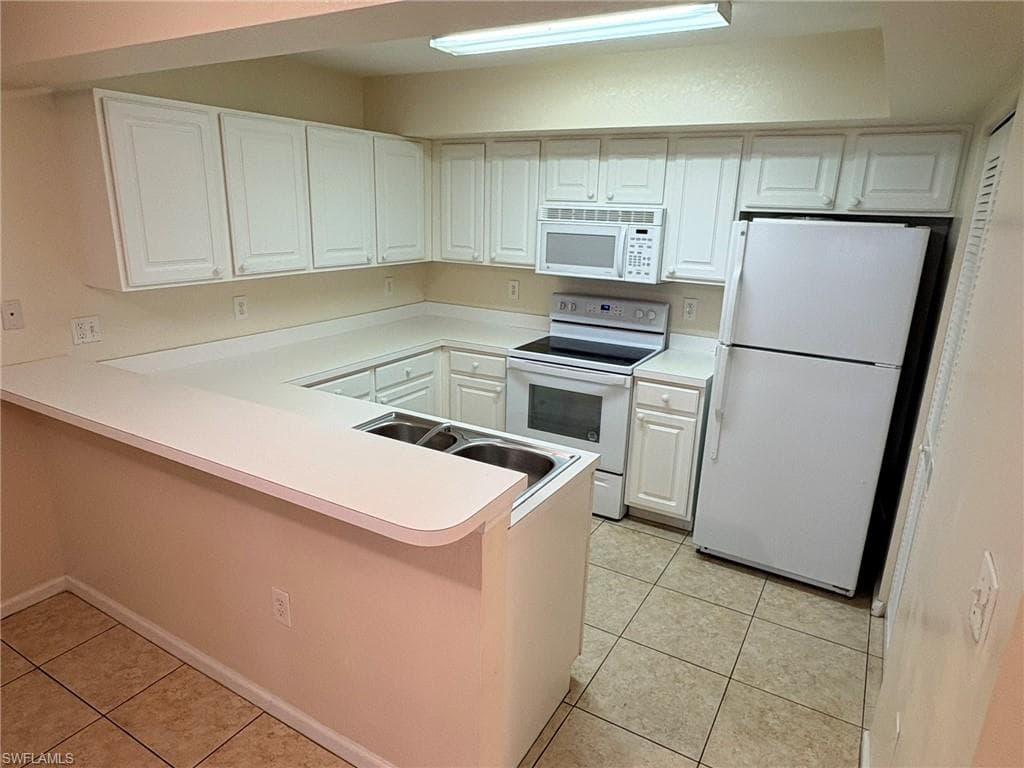 4121 Residence DR 305-1