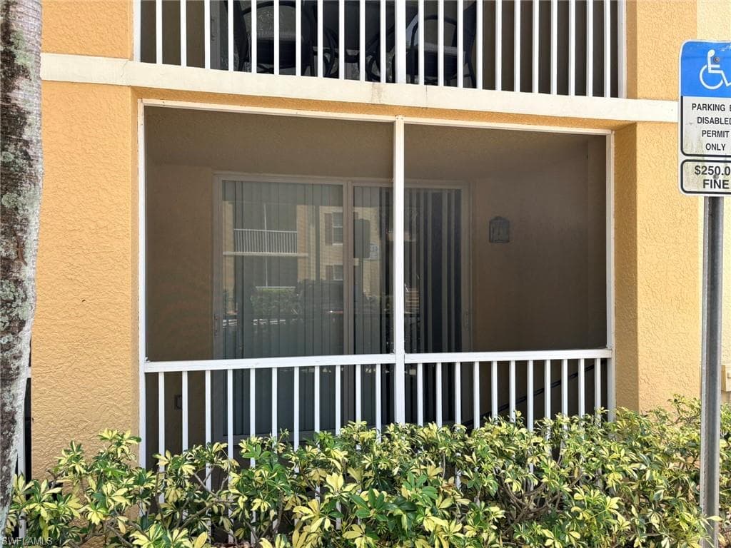 4121 Residence DR 305-14